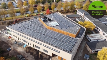 Middelbare school in Beilen met zonnepanelen