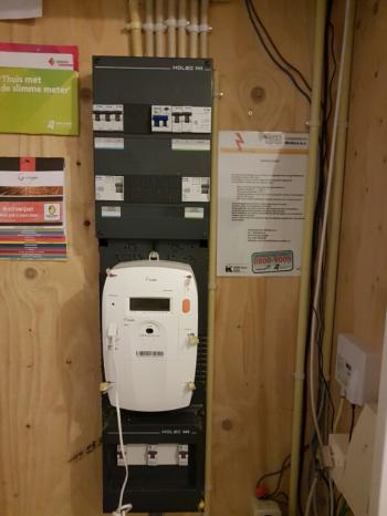 Meterkast aangepast voor zonnepanelen installatie te Groningen (Groningen) in november 2016 Meterkast aangepast voor zonnepanelen installatie te Groningen (Groningen) in november 2016