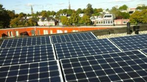 White sheet zonnepanelen geplaatst op plat dak te Groningen in oktober 2016 White sheet zonnepanelen geplaatst op plat dak te Groningen in oktober 2016